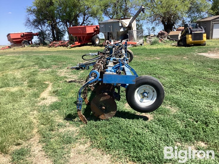 9-shank-folding-anhydrous-applicator-image-8