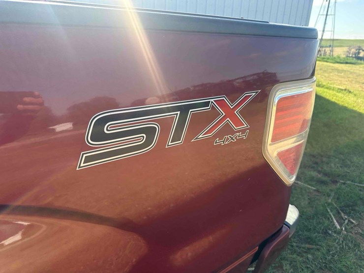 2014-ford-f150-image-13