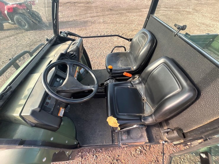 john-deere-gator-image-9