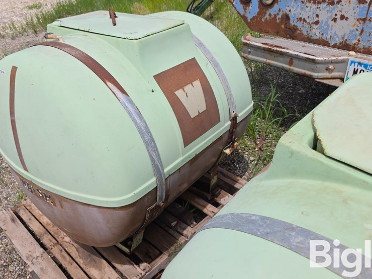 walsh-saddle-tanks-w/mounting-brackets-image-12