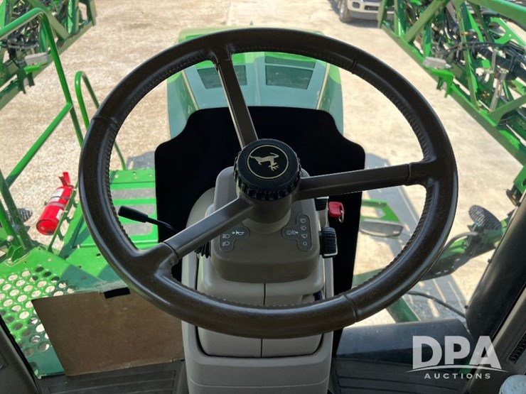 2020-john-deere-r4045-image-93