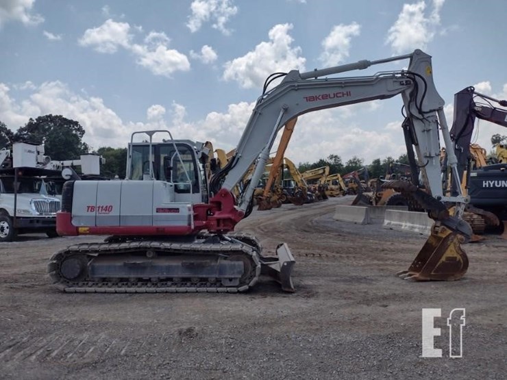takeuchi-tb1140-image-3