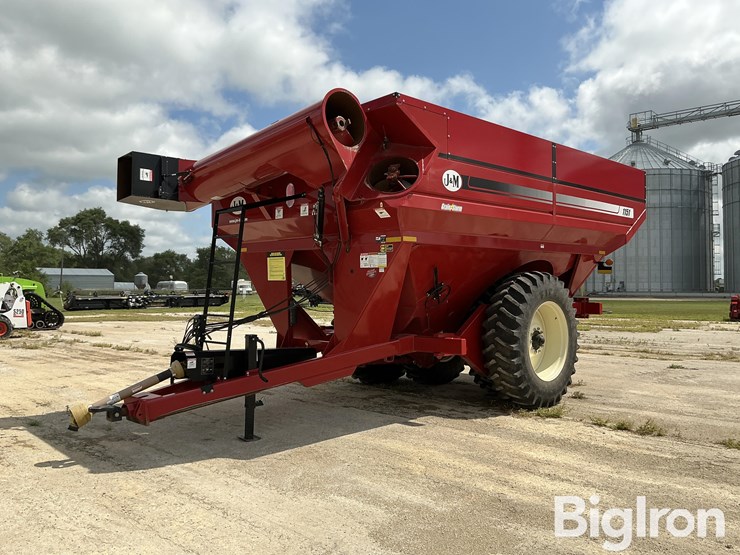 2021-j&m-1151-grain-cart-image-1