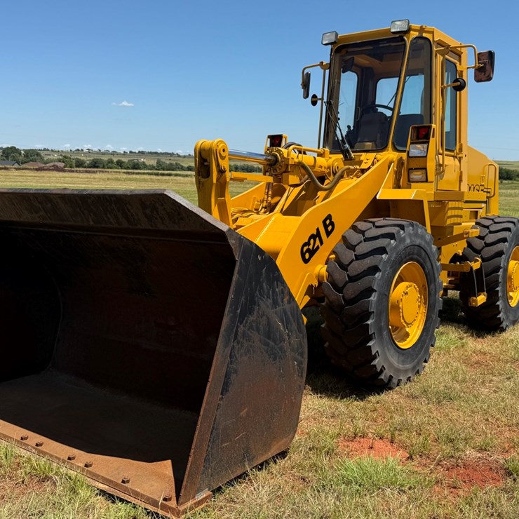 CASE 621B