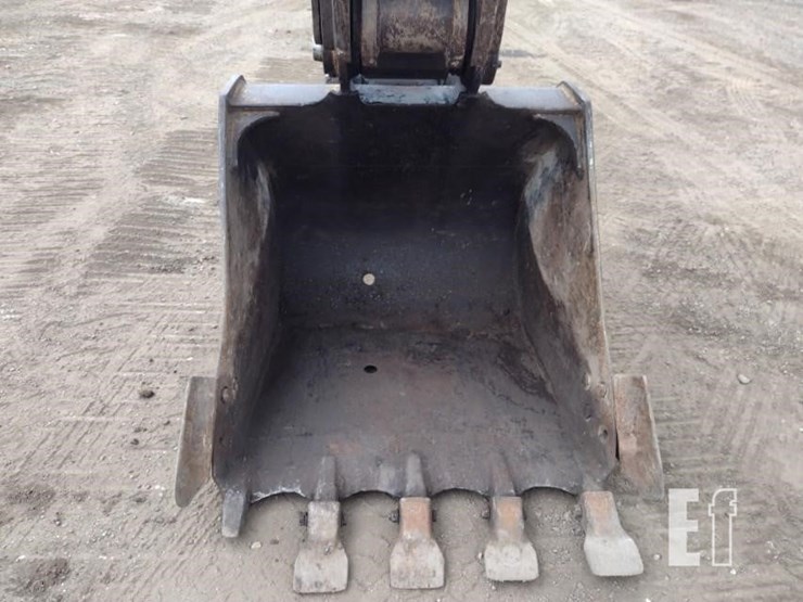 caterpillar-312-image-17