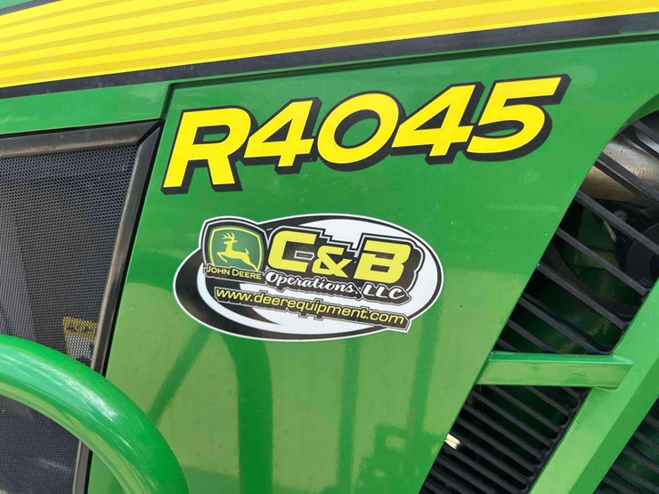 2018-john-deere-r4045-image-64
