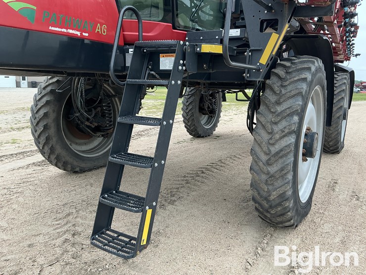 2016-case-ih-patriot-4440-image-18