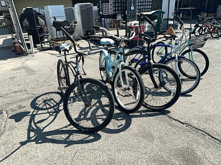 lot#----beach-cruiser-bicycles-image-1