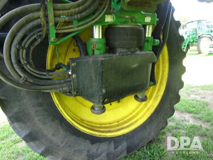 2016-john-deere-r4045-image-52