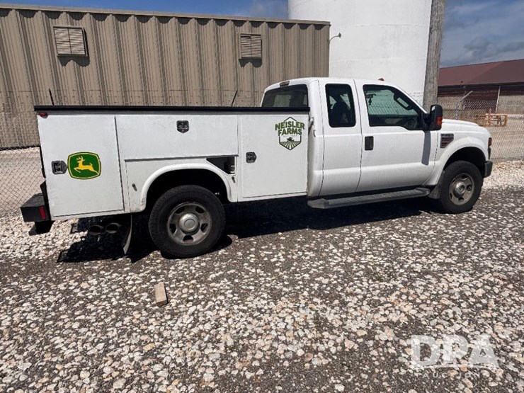 2009-ford-f350-xl-image-4