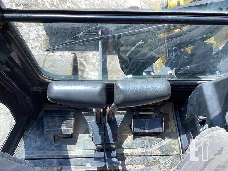 2018-yanmar-vio55-6a-image-19
