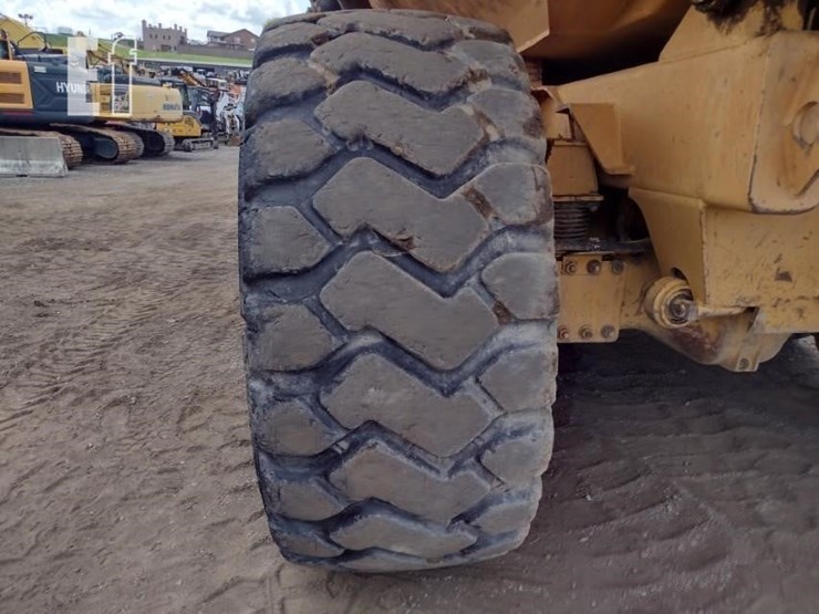 2003-volvo-a40d-image-20