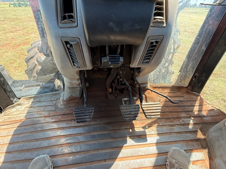 case-ih-mxu115-image-26