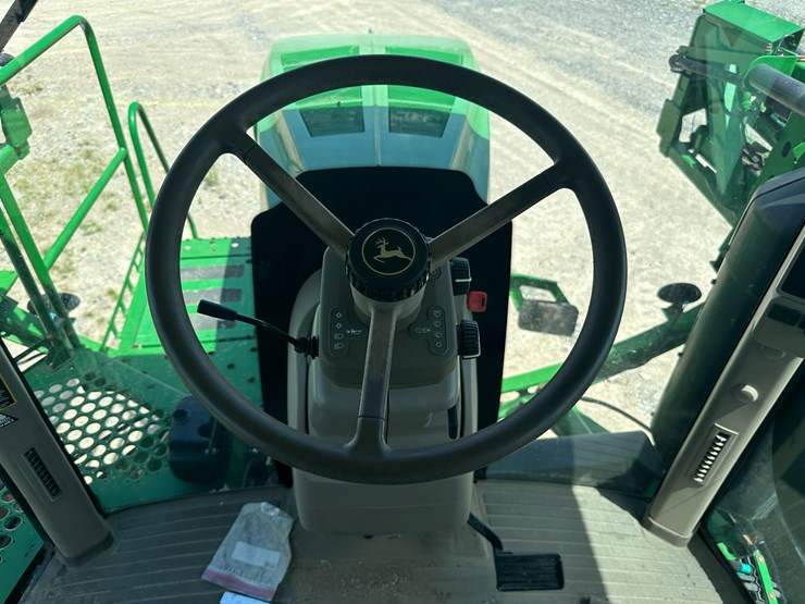 2018-john-deere-r4038-image-83