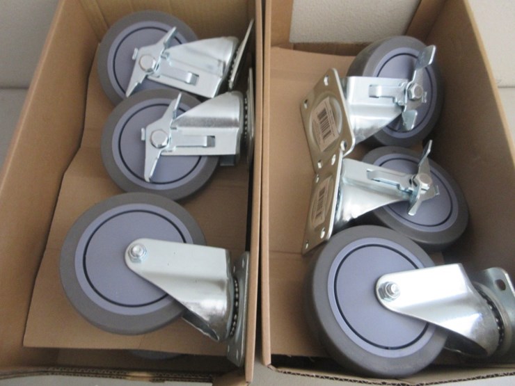 lot-of-new-unused-everbilt-swivel-casters-w/brake,-image-3
