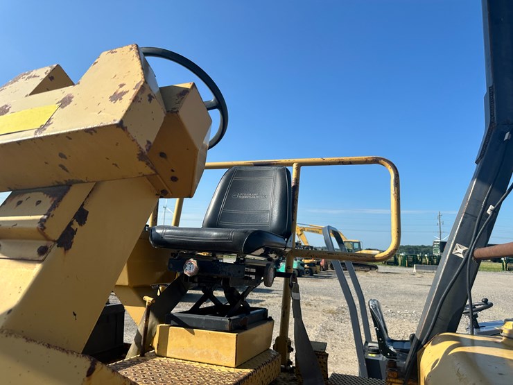 caterpillar-cb-434-image-51