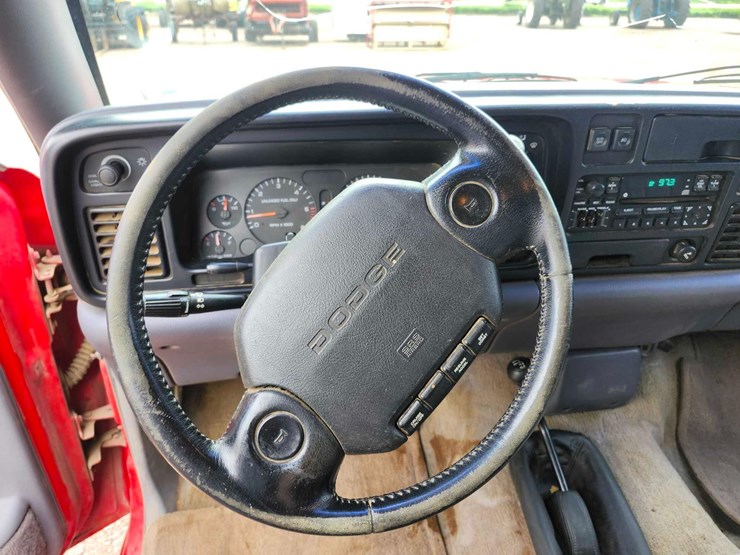 1996-dodge-ram-1500-image-11