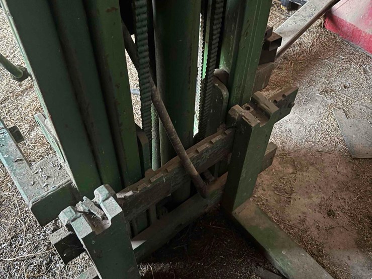 warren-zelhart-tractor-forklift-image-6