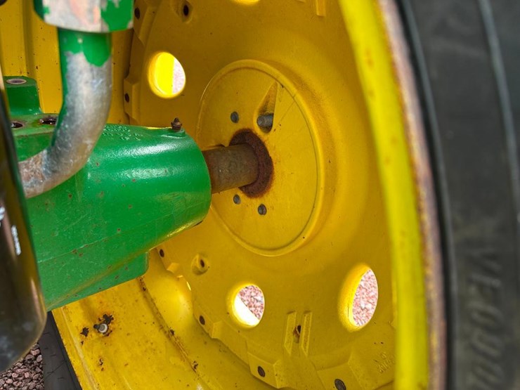 1996-john-deere-7400-image-42