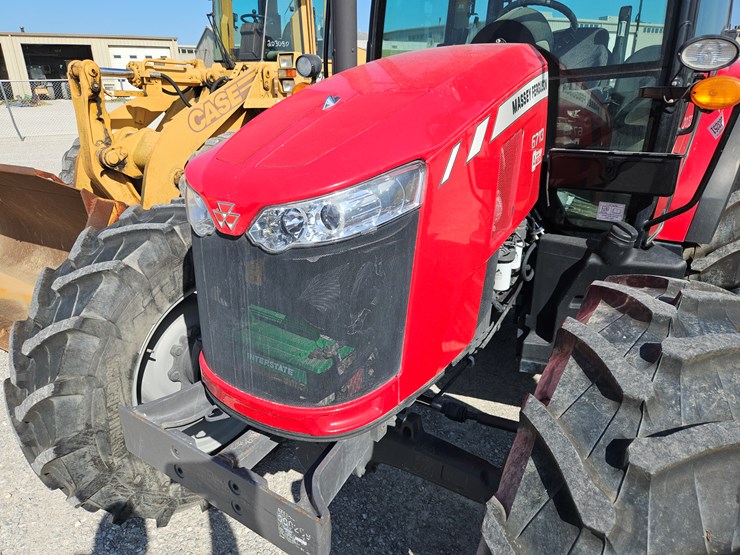 2020-massey-ferguson-6713-image-3