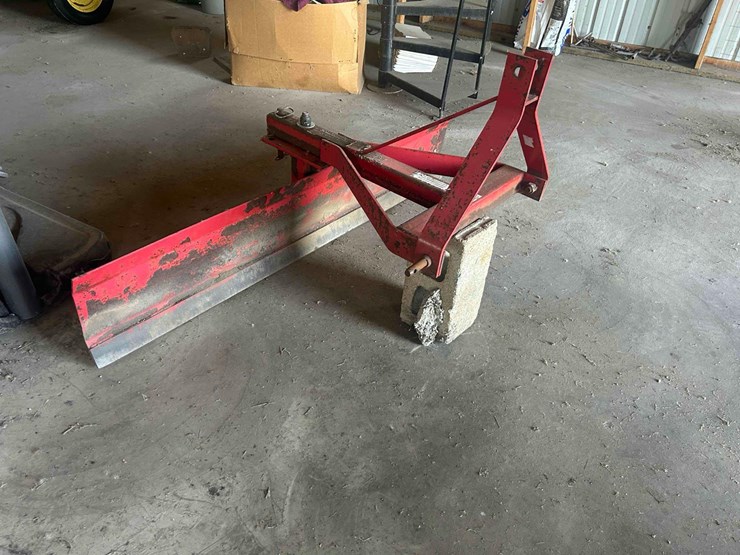 wallace-blade-image-1
