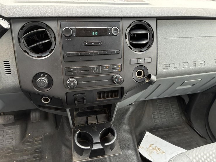 2014-ford-f250-image-13