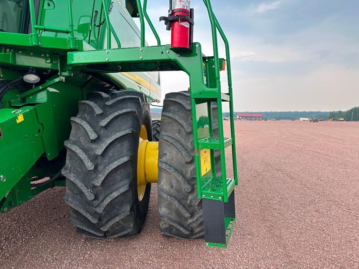 2007-john-deere-9860-sts-image-27