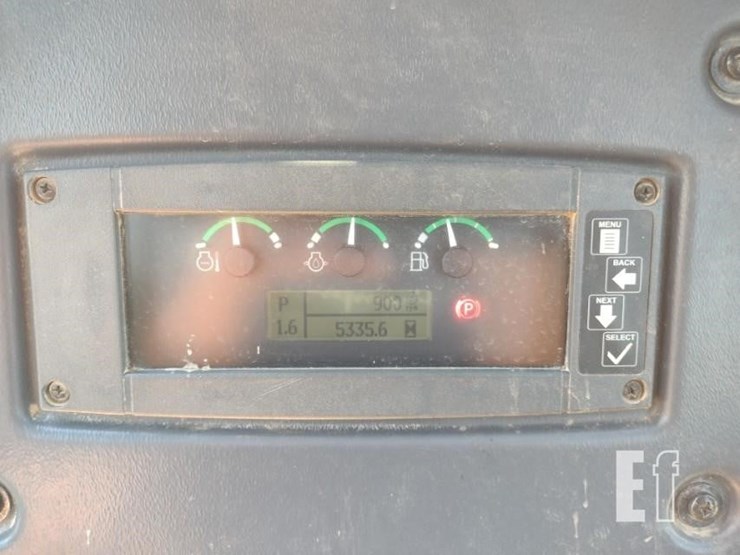 2019-deere-750k-lgp-image-7
