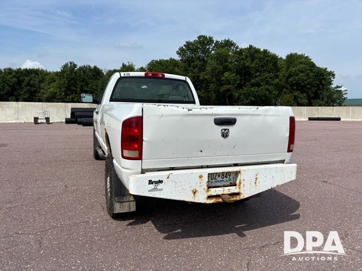 2006-dodge-ram-2500-image-14
