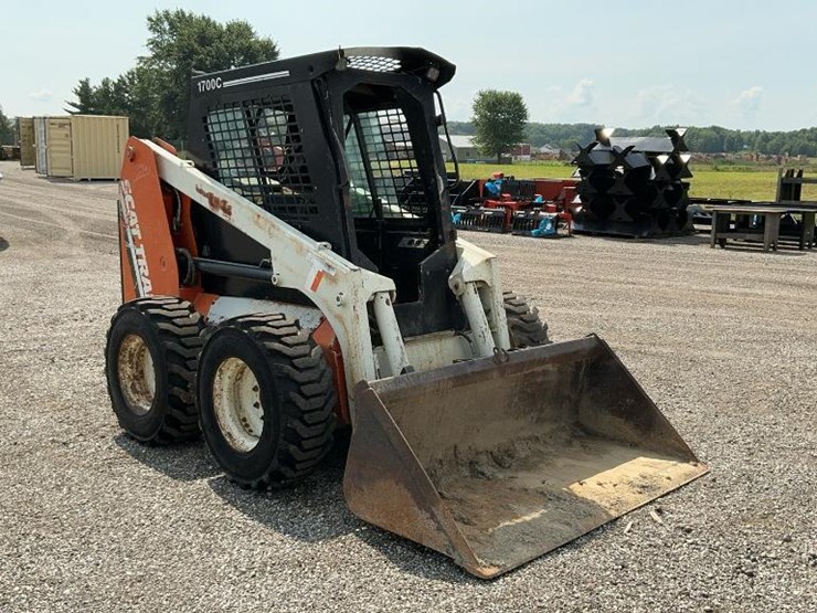 #1151-•-scat-trak-skid-loader-image-7