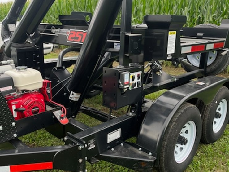 new-j&m-251-speed-tender-pro-(mn1065)-image-2