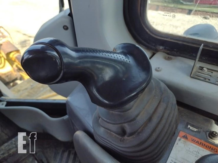 2004-komatsu-d65ex-15-image-10