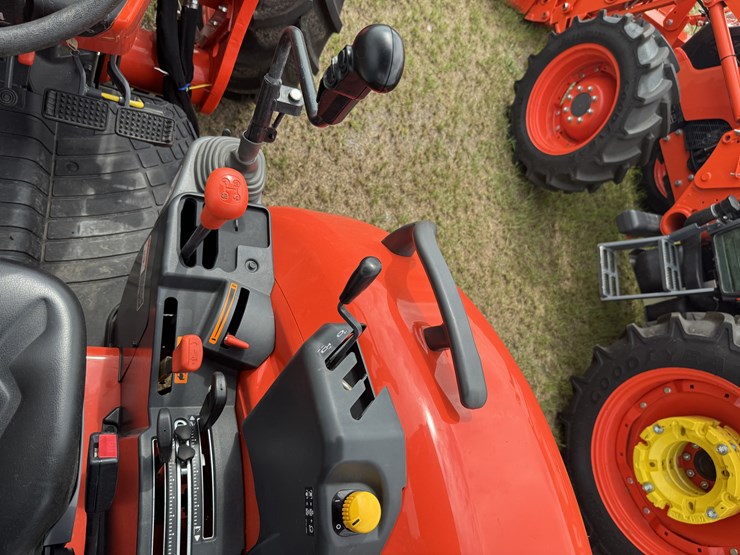 kubota-m7060-image-12