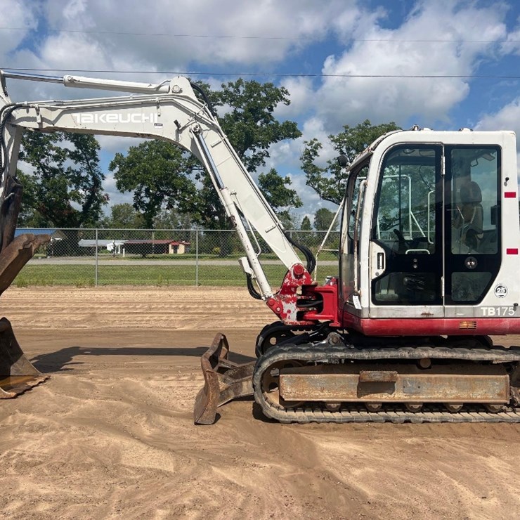 2004 TAKEUCHI TB175