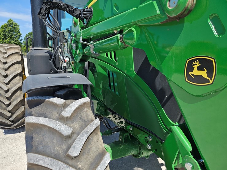 2023-john-deere-6145m-image-6