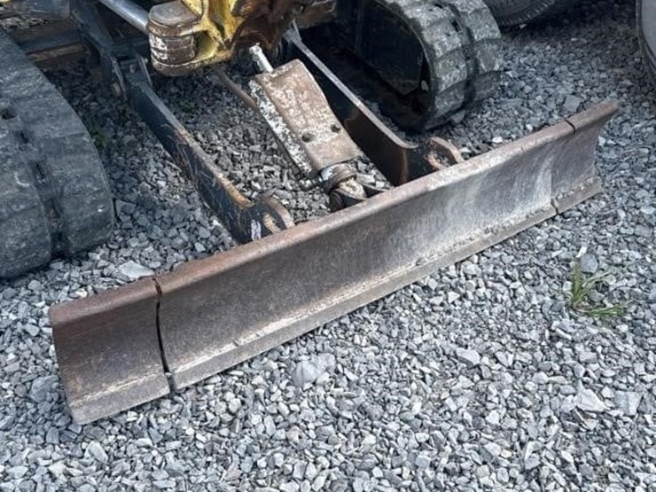 yanmar-v10-image-6