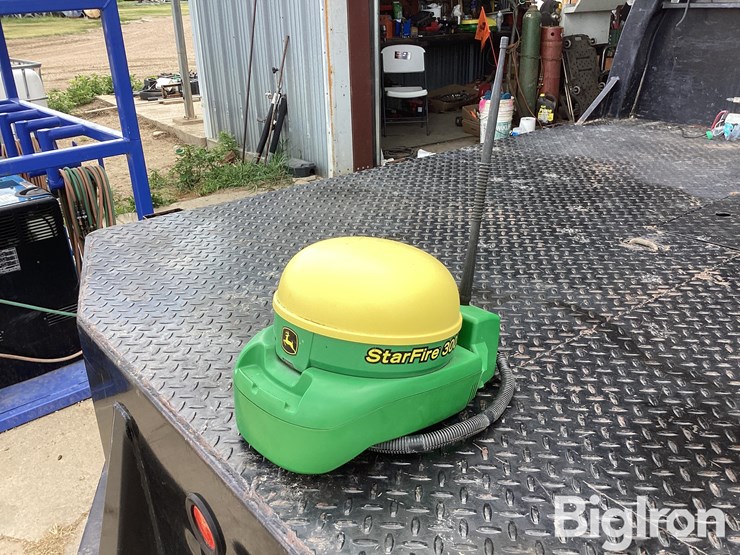 john-deere-starfire-3000-image-1