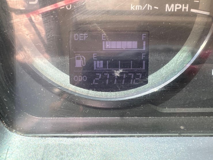 2018-hino-258-image-35