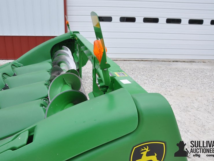 2019-john-deere-706c-image-18