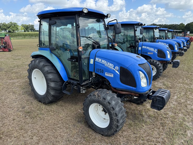 new-holland-boomer-47-image-4