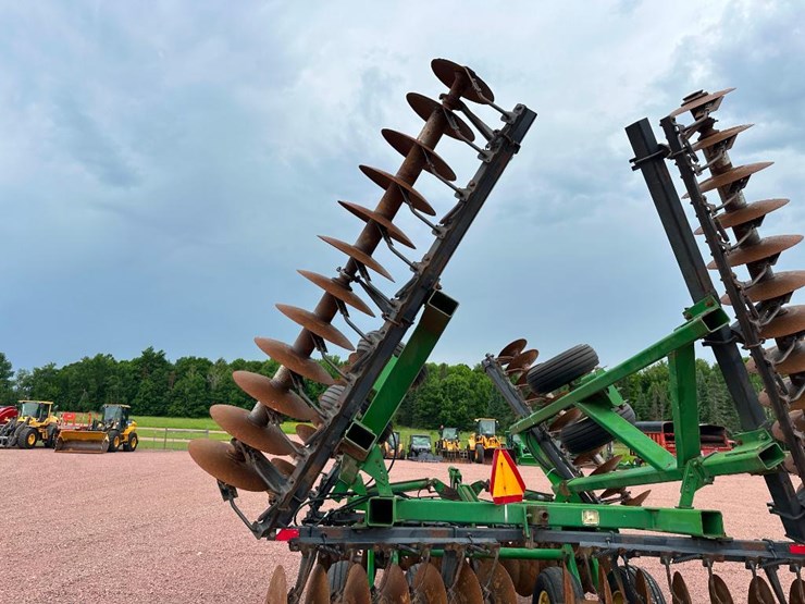 john-deere-630-image-20