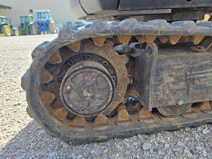 2015-bobcat-418-image-15