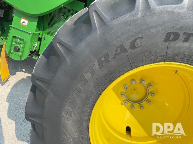 2016-john-deere-s690-image-38