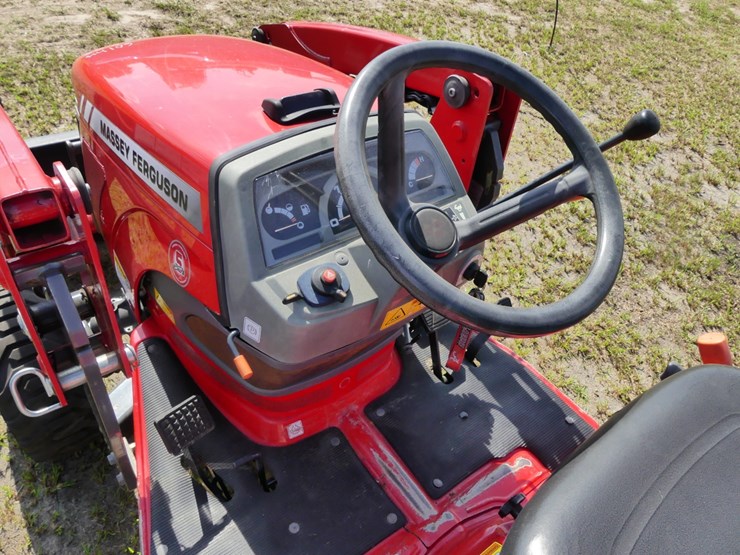 massey-ferguson-gc1710-image-13