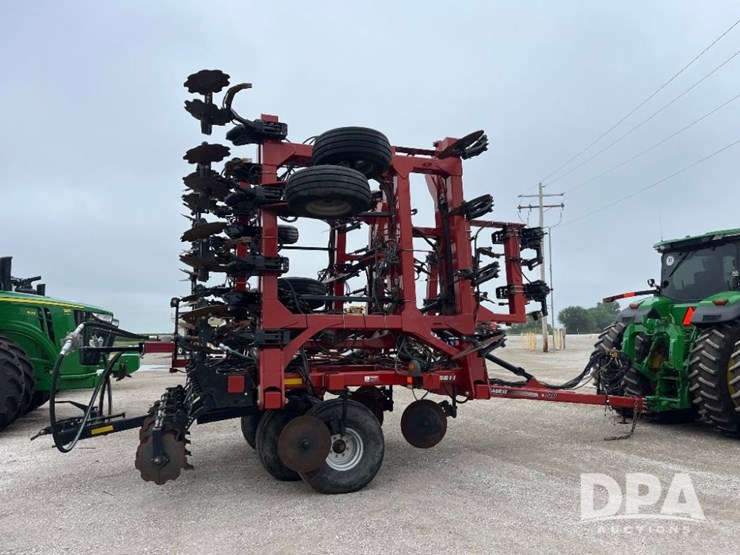 2016-caseih-940-nh3-tool-bar-(jn2532,-unit-561)-image-5