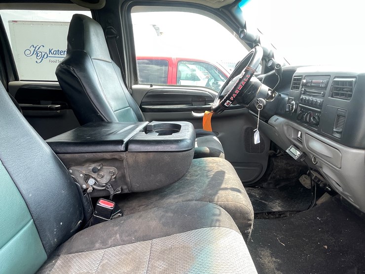 2004-ford-f350-image-82