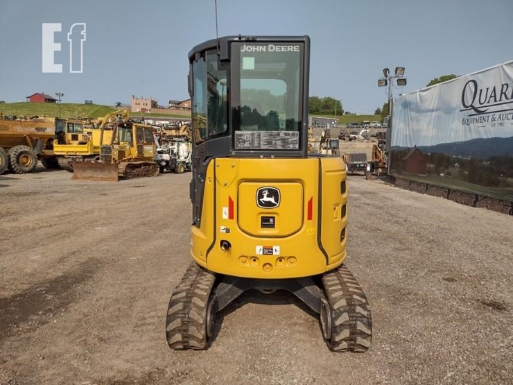 2022-deere-30g-image-4