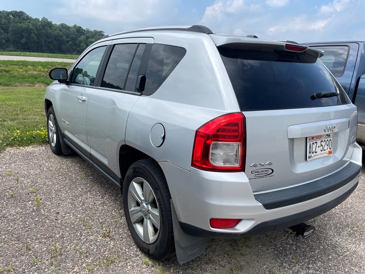 2011-jeep-compass-image-6