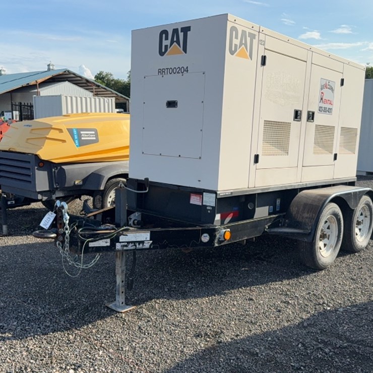 #2093 • 2005 123 30KW TOWABLE GENERATOR