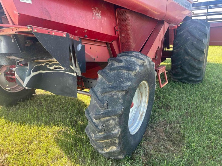case-ih-2388-image-7